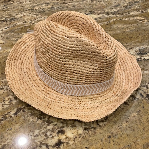 Gap beach hat Clearance